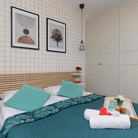 Apartament Celownicza With Parking By Renters *